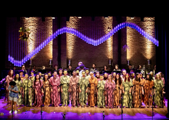 ESPETÃCULO PASSARIM CONSAGRA APRENDIZ MUSICAL NO THEATRO MUNICIPAL DE NITERÓI