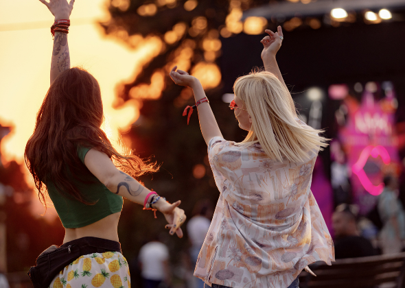 AINDA NÃO SABE O QUE USAR NO ROCK IN RIO? VEJA ESSAS DICAS