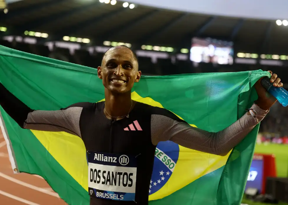 ALISON DOS SANTOS TERMINA 2024 COMO BICAMPEÃO DA DIAMOND LEAGUE