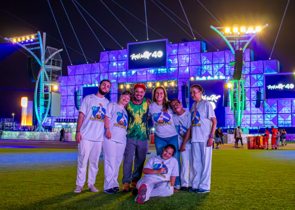 GRUPO DE CAPOEIRA DE NITERÓI SE APRESENTA NO ROCK IN RIO