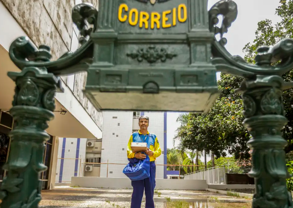 CORREIOS ANUNCIAM CONCURSO PARA 3.511 VAGAS