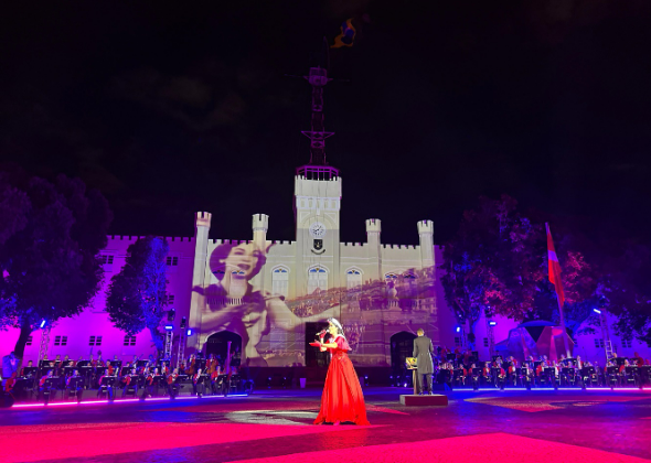 O LEGADO DA RAINHA DO RÁDIO: THEATRO MUNICIPAL DE NITERÓI RECEBE CONCERTO EM HOMENAGEM A EMILINHA BORBA