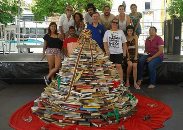 A ÁRVORE QUE DÁ LIVROS - 13ª EDIÇÃO - NOVA FRIBURGO