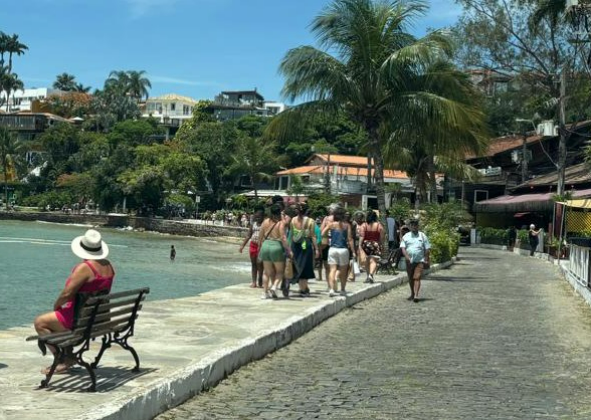 BÚZIOS SE PREPARA PARA A ALTA TEMPORADA