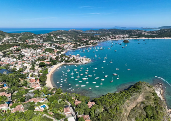 GRUPO OCEANUS, UM DOS MAIORES LABORATÓRIOS INDEPENDENTES DO BRASIL, ATESTA BALNEABILIDADE DAS PRAIAS EM BÚZIOS