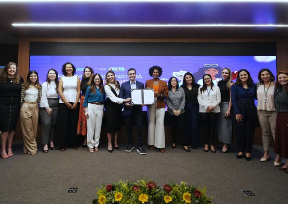 DIA INTERNACIONAL DA MULHER: O TURISMO COMO FERRAMENTA DE VALORIZAÇÃO FEMININA