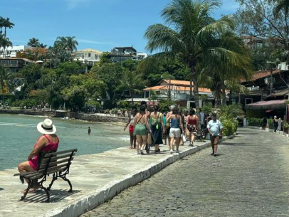 BÚZIOS SE PREPARA PARA A ALTA TEMPORADA