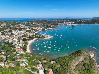 GRUPO OCEANUS, UM DOS MAIORES LABORATÓRIOS INDEPENDENTES DO BRASIL, ATESTA BALNEABILIDADE DAS PRAIAS EM BÚZIOS