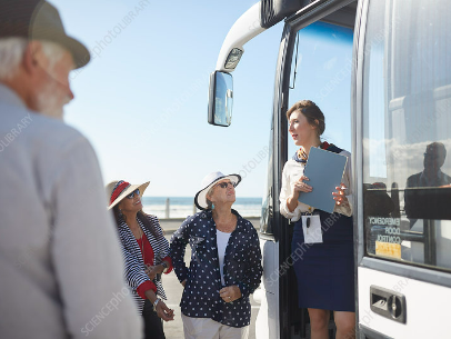 PREFEITURA INTENSIFICA FISCALIZAÇÃO PARA GARANTIR O CUMPRIMENTO DA LEI QUE DETERMINA A PRESENÇA DE GUIAS DE TURISMO EM ÔNIBUS DE EXCURSÕES